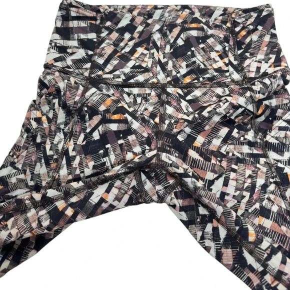 Lululemon Fast and Free Tight II Legging - Picture 9 of 12